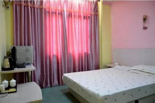 Hongxin Express Hotel (Wuhan Beicheng Road)