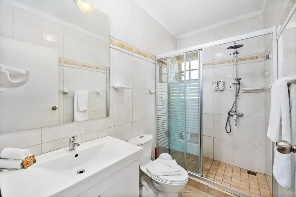 Remodeled 3br2ba Cozy Central Private Pool