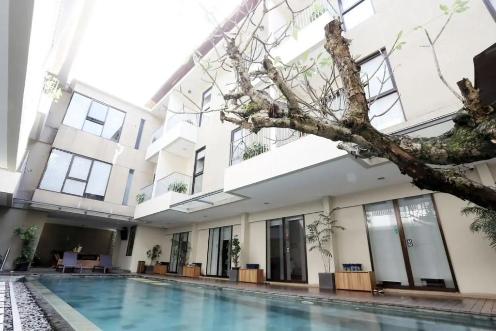 ZEN Rooms Permata Karawaci Syariah