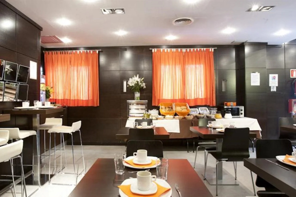 Hotel Los Girasoles by Maxi Hoteles