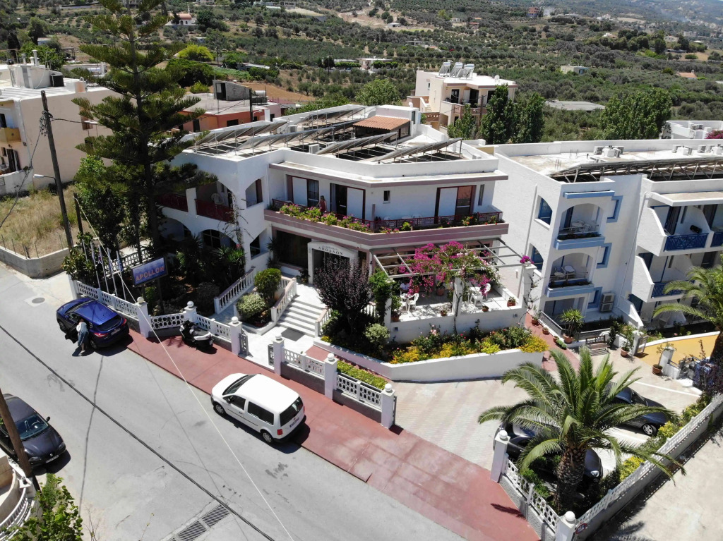 Apollon Hotel Apartments