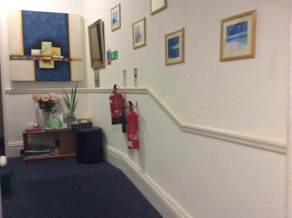 Ash Hotel B&B