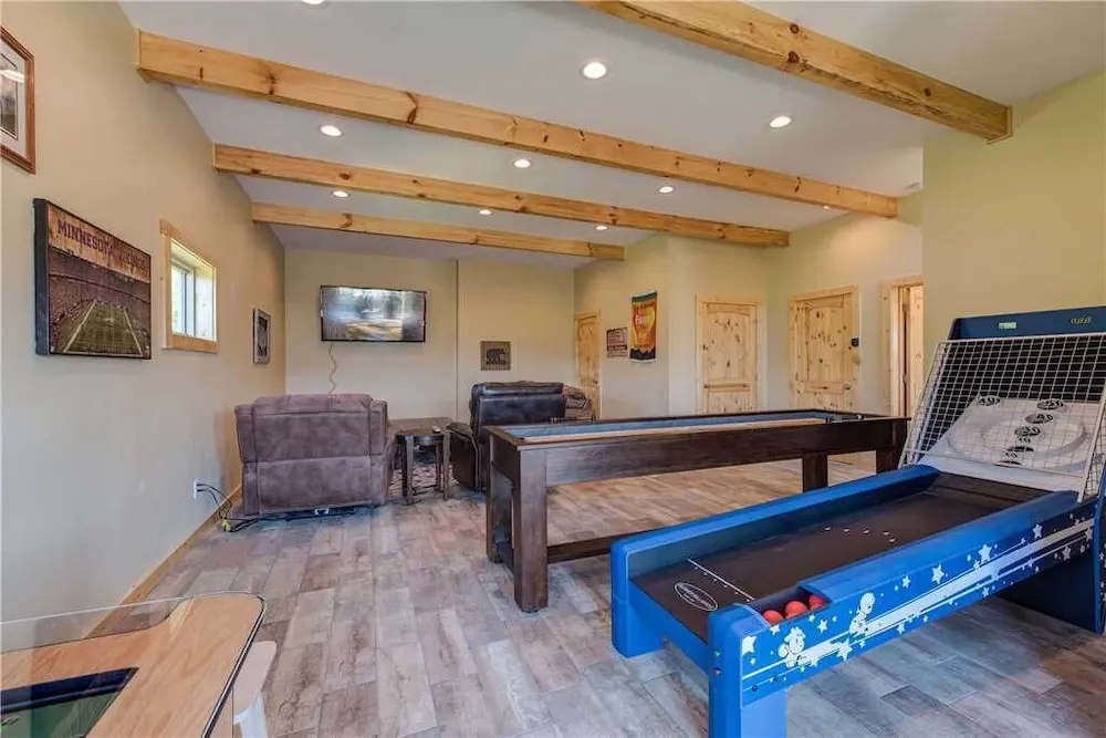 Hello Smokys - Two Bedroom Cabin