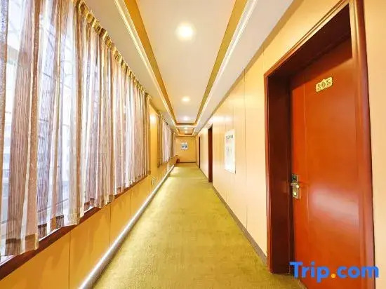 Ruisi city hotel