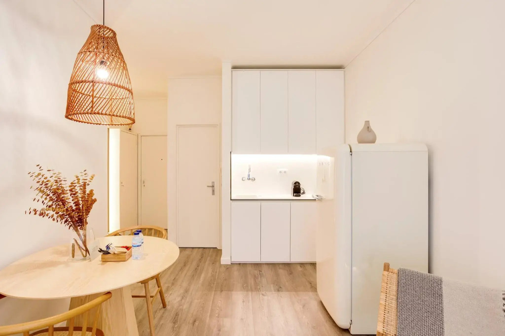 Virtudes Premium Apartment by DA'HOME