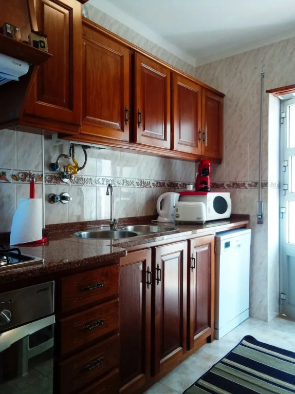 Inviting 2-bed Apartment in Nazare