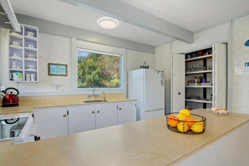 Pukenui Paradise - Havelock Holiday Home