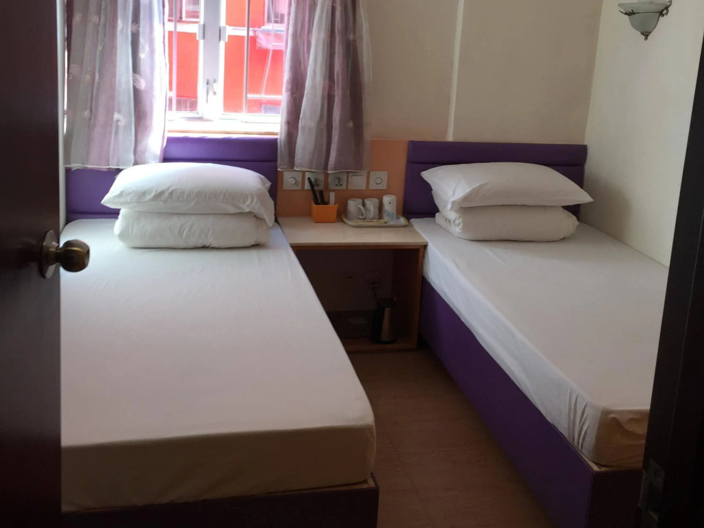Goldcity Hotel