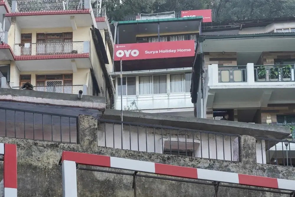 Leena Holiday Homes by OYO Rooms