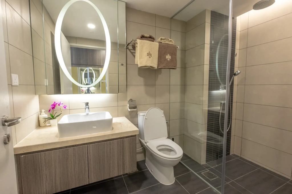 Sky DMont Suites