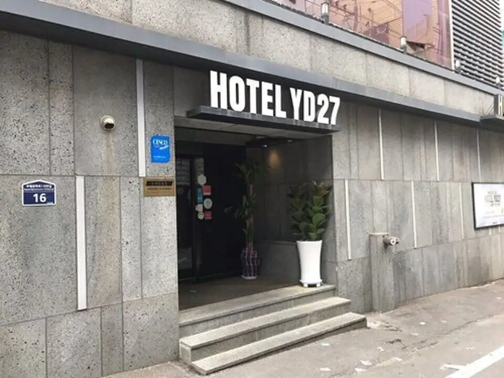 Yd 27 Hotel