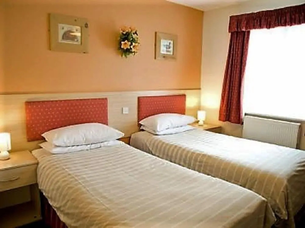 The Punchbowl Inn