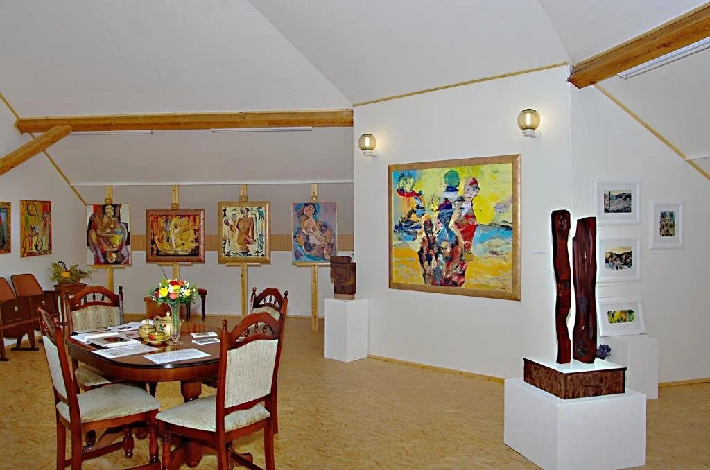 Hotel Konsul