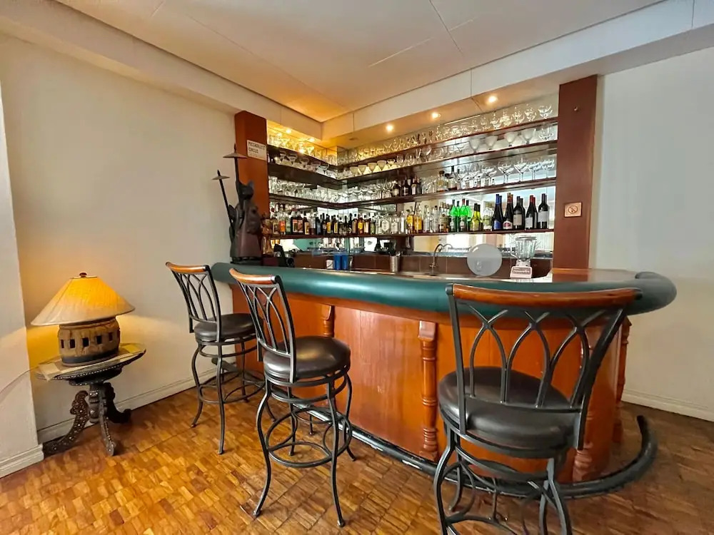 Coco Grande Hotel