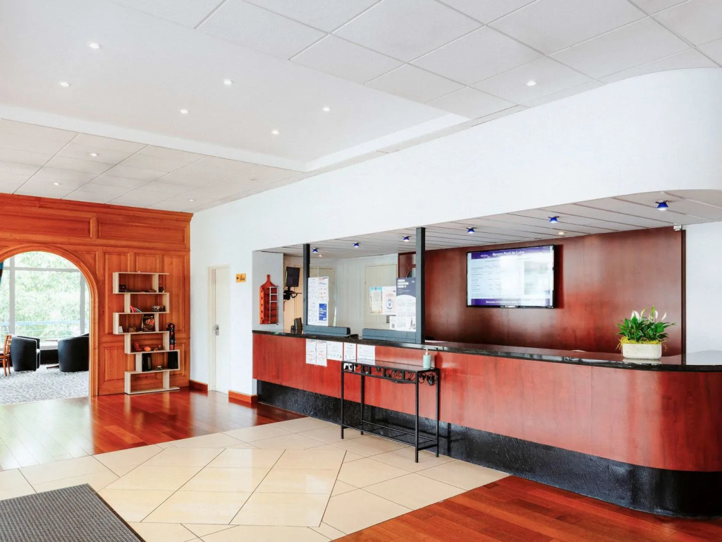 Mercure Nevers Pont De Loire