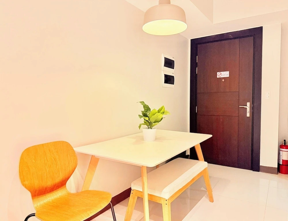 BGC Cosy Nest Uptown Parksuites Tower 1 Near Nice Restaurants and Malls