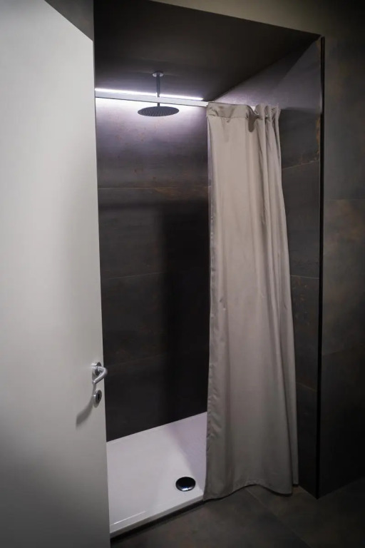 Hostelò - Luxury Hostel