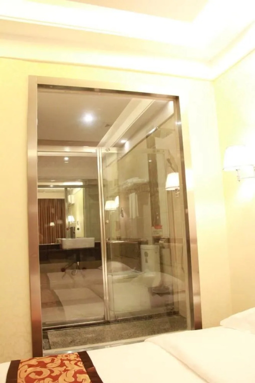 Ruiyixuan Business Hotel