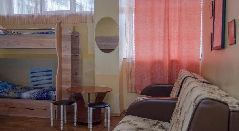 Hostel 44