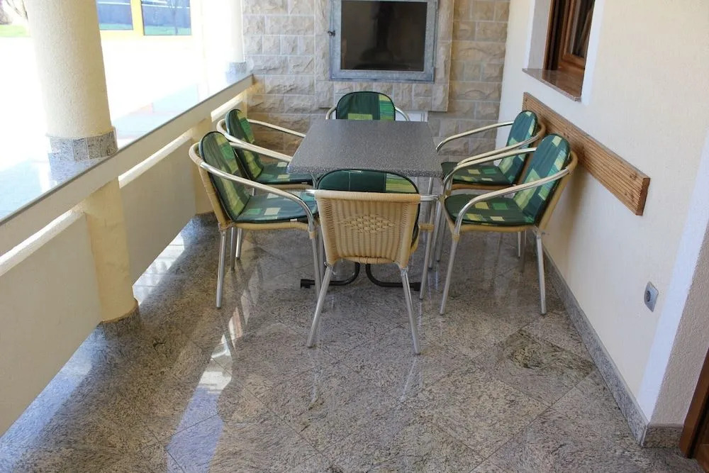 Apartment Rosulje