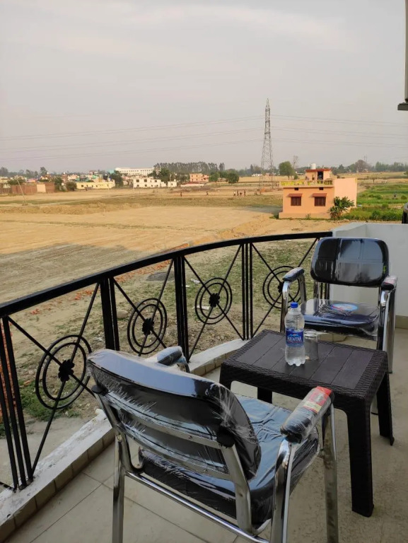 Hotel Corbett Regency