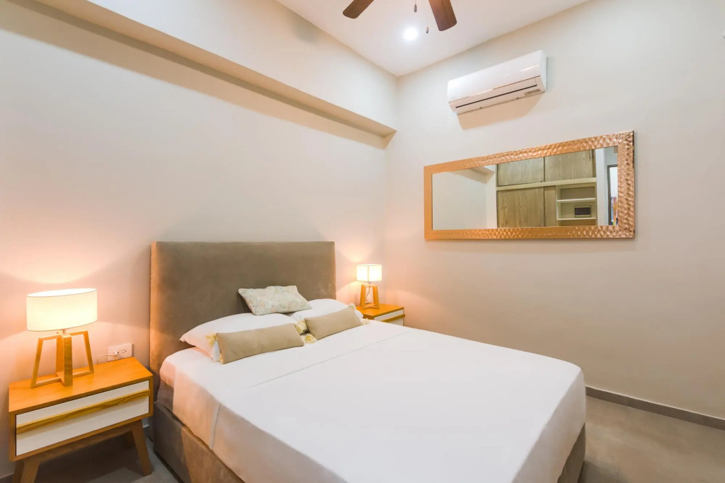 Fully-Equipped Apartment in the heart of Playa del Carmen, only 5 mins walking distance to 5th Av.