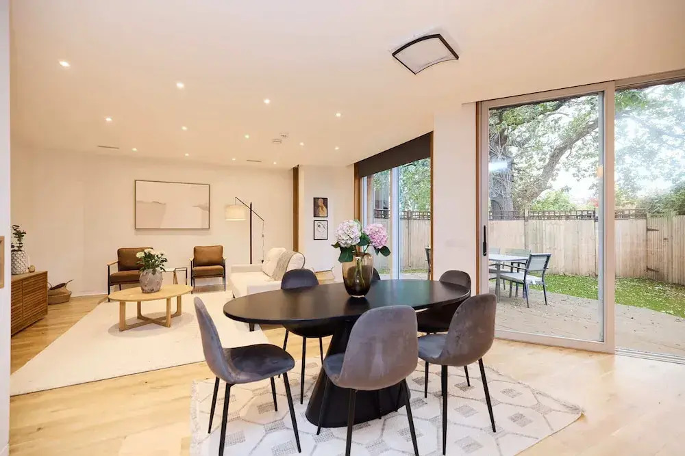 Mill Hill Mews Home with Garden
