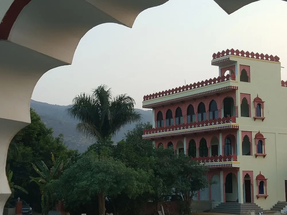 The Pushkar Ramblers Hub