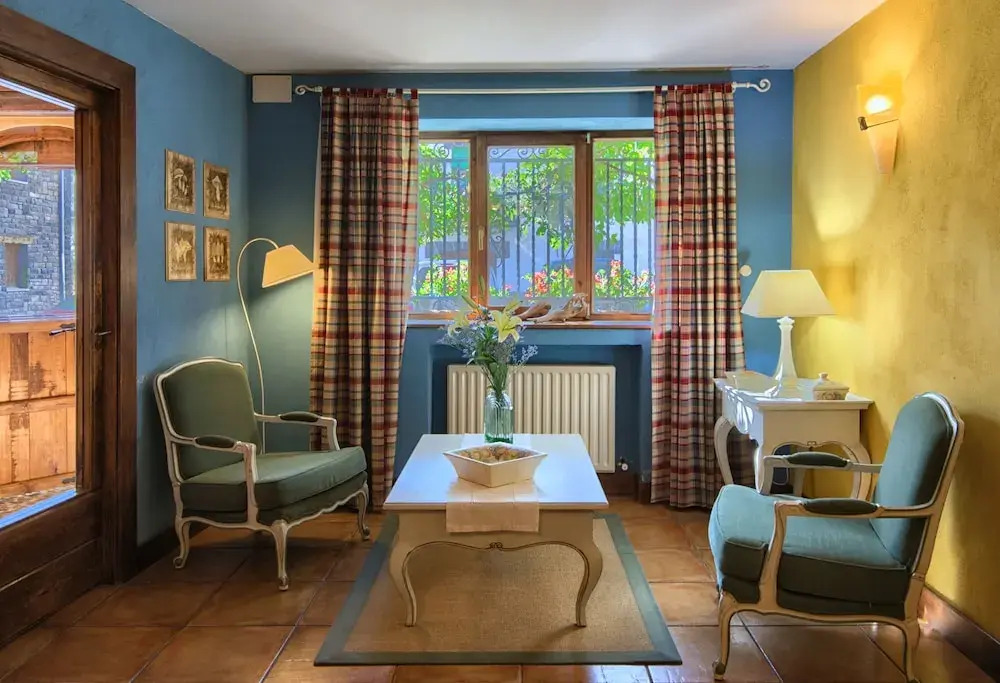 Hotel Rural El Almadiero