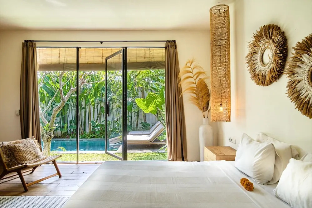 Tropical Designer Private Villa, 3br, Umalas
