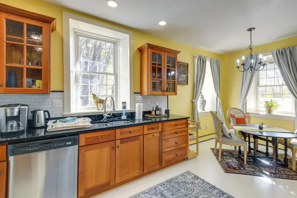 Historic New Hampshire Home: 1 Mi to Boat Launch