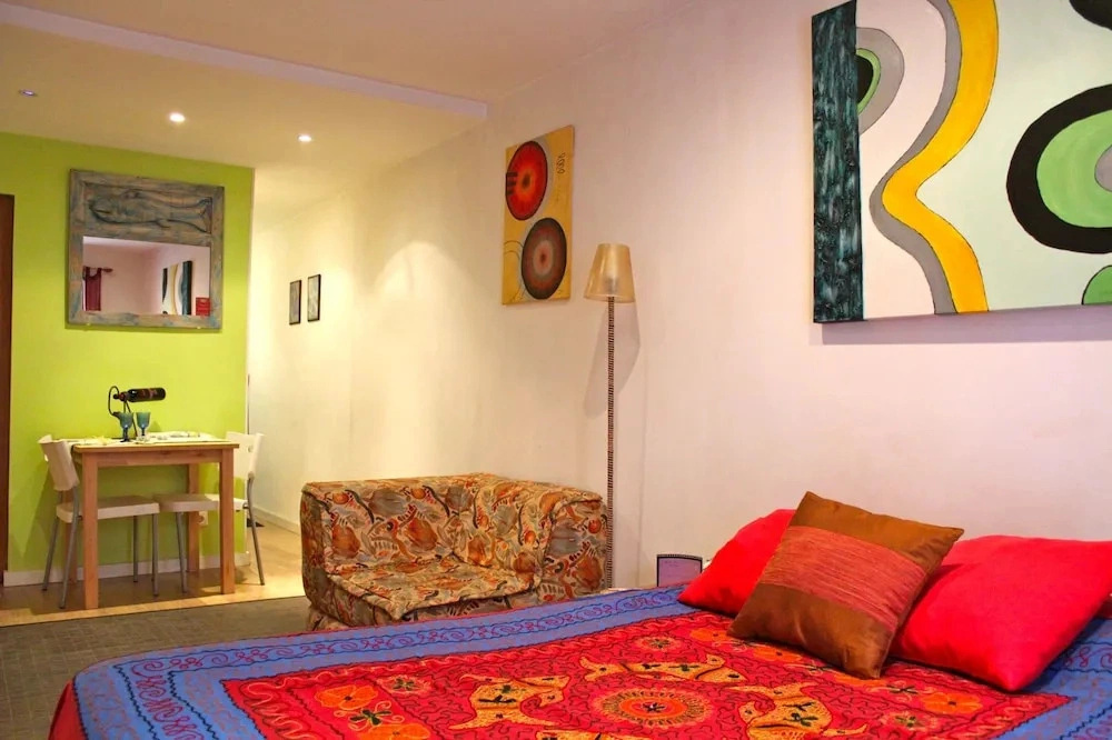 Bairro Alto Luz 2 Bedroom Apartment - RNU 69321
