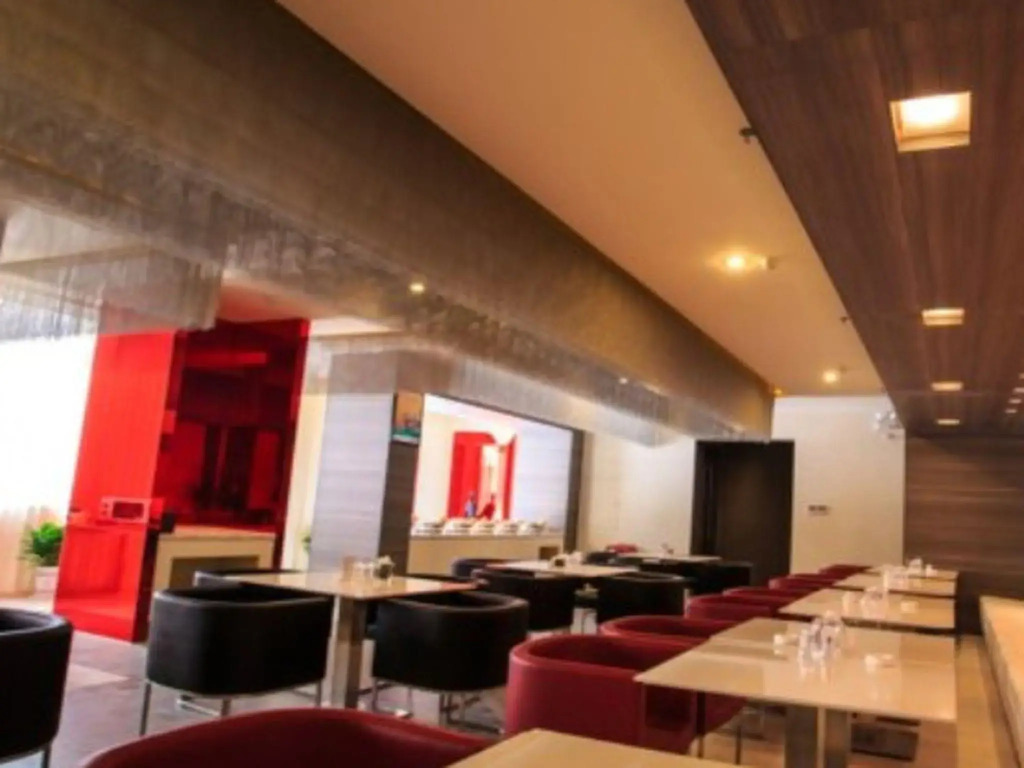 Jinjiang Inn Select Wuhan Optics Valley Avenue Lingjie Road Institute of Communications