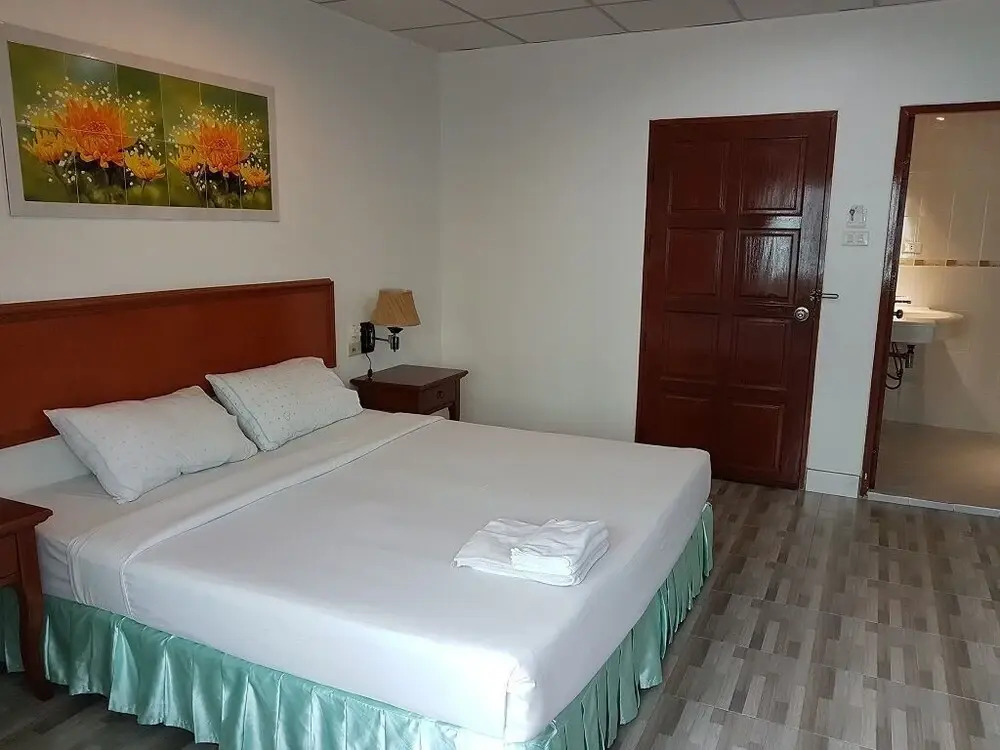 Welcome Inn Hotel Karon Beach Double Room From Only 600 Baht