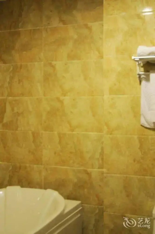 Xinji Holiday Hotel