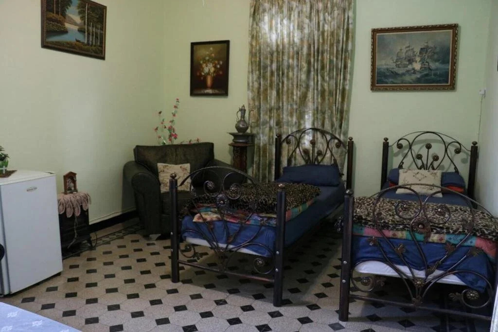 Rosa Guest House