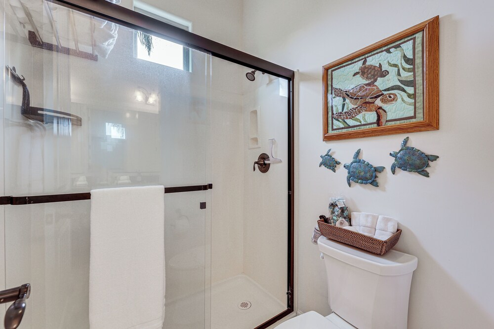 Luxury Queen Creek Home w/ Calming Pool Oasis!
