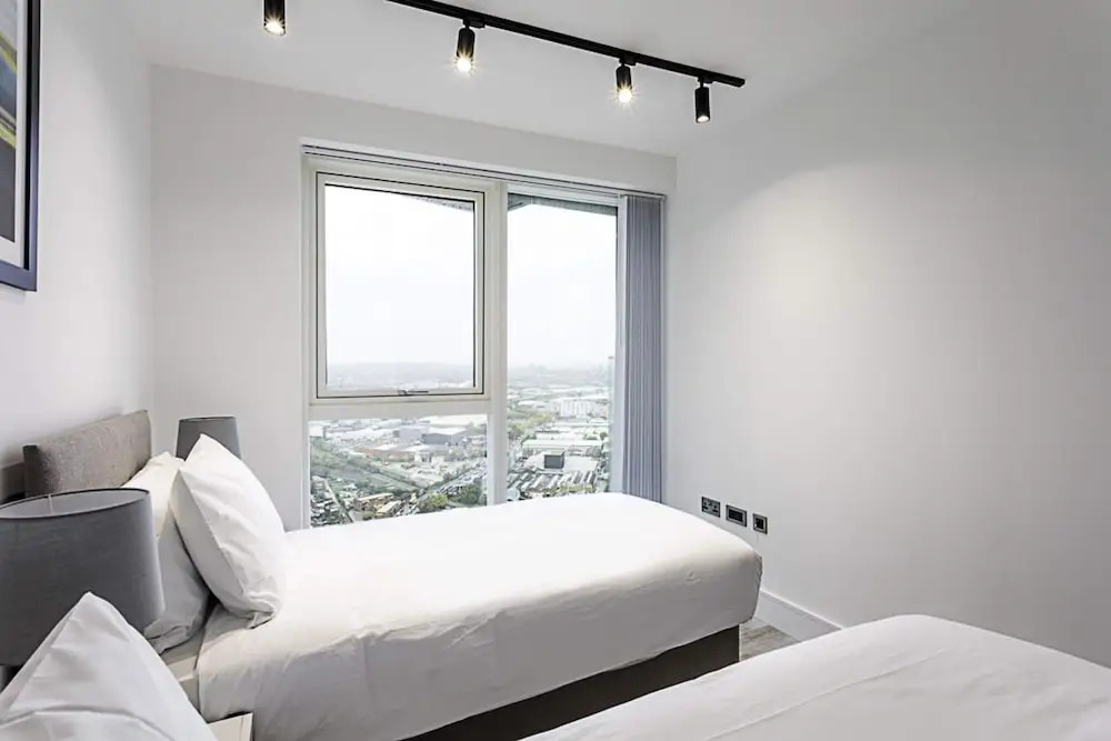 Icon Tower Flat IV