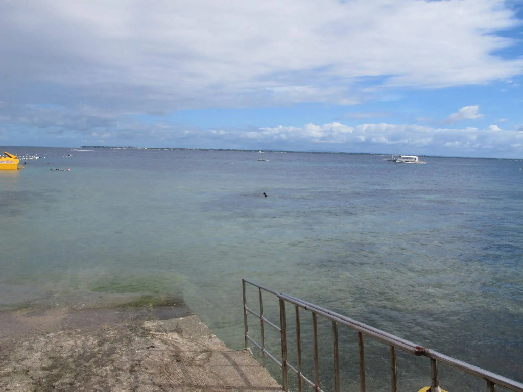 Kawayan Marine Village Beach Resort