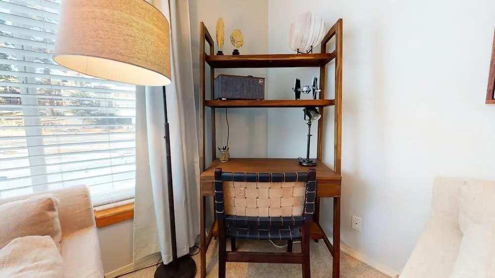 Silver Bear 21 Updated, Light and Bright, Walk to Canyon Lodge and Gondola by RedAwning