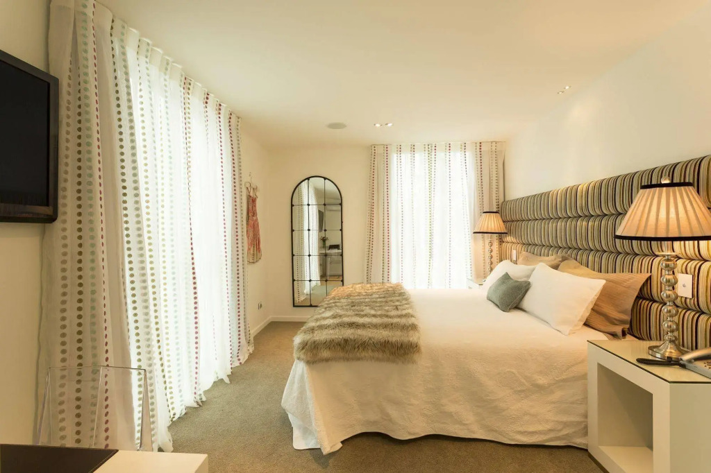 The Establishment Boutique Accommodation