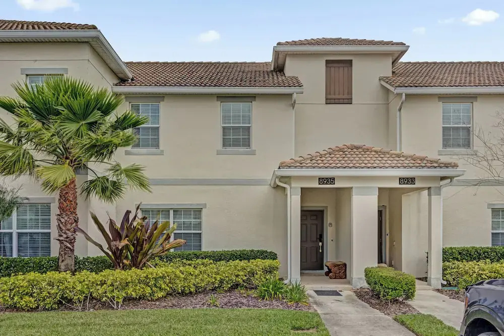 Luxury Davenport Home Perfect Family
