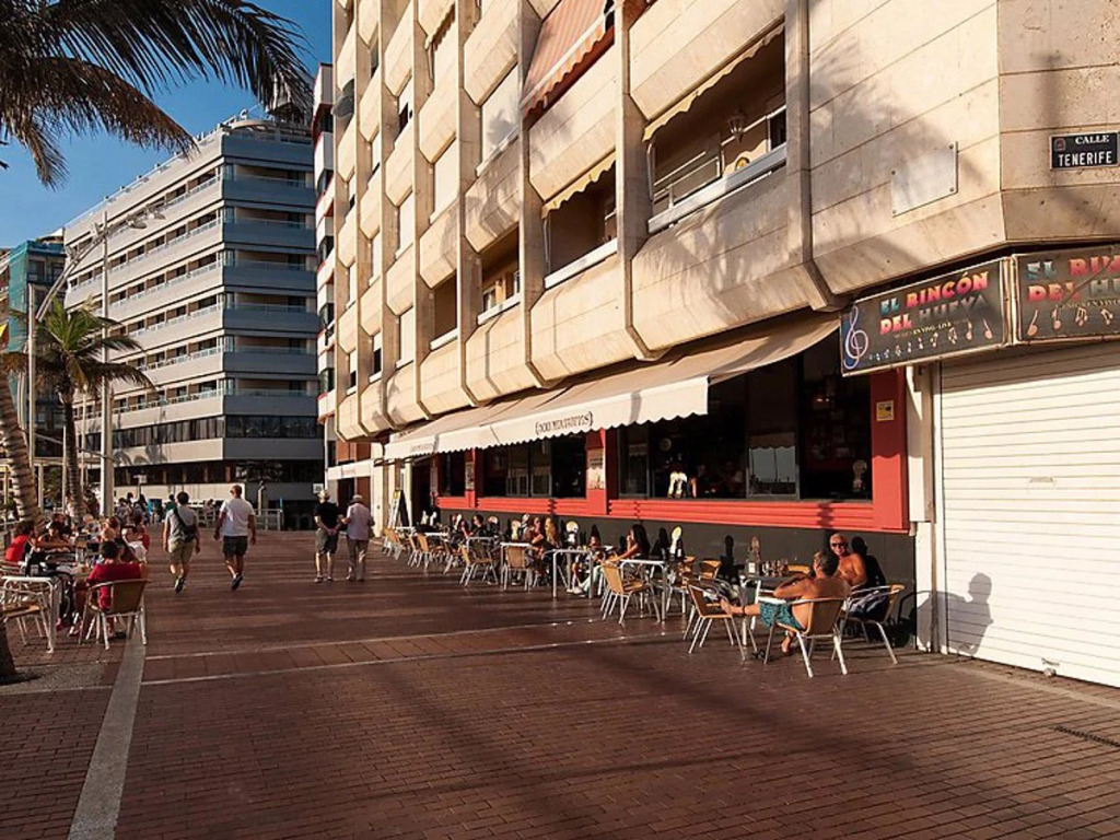 Beachfront Las Canteras Apart.Naut