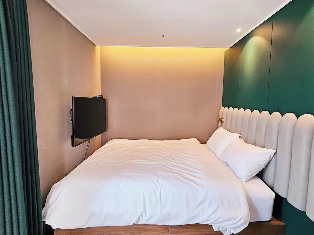 #Elbon The Stay