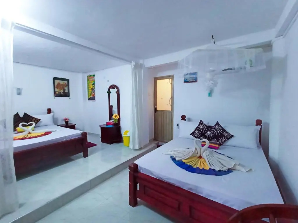Sigiri Tarushan Home Stay