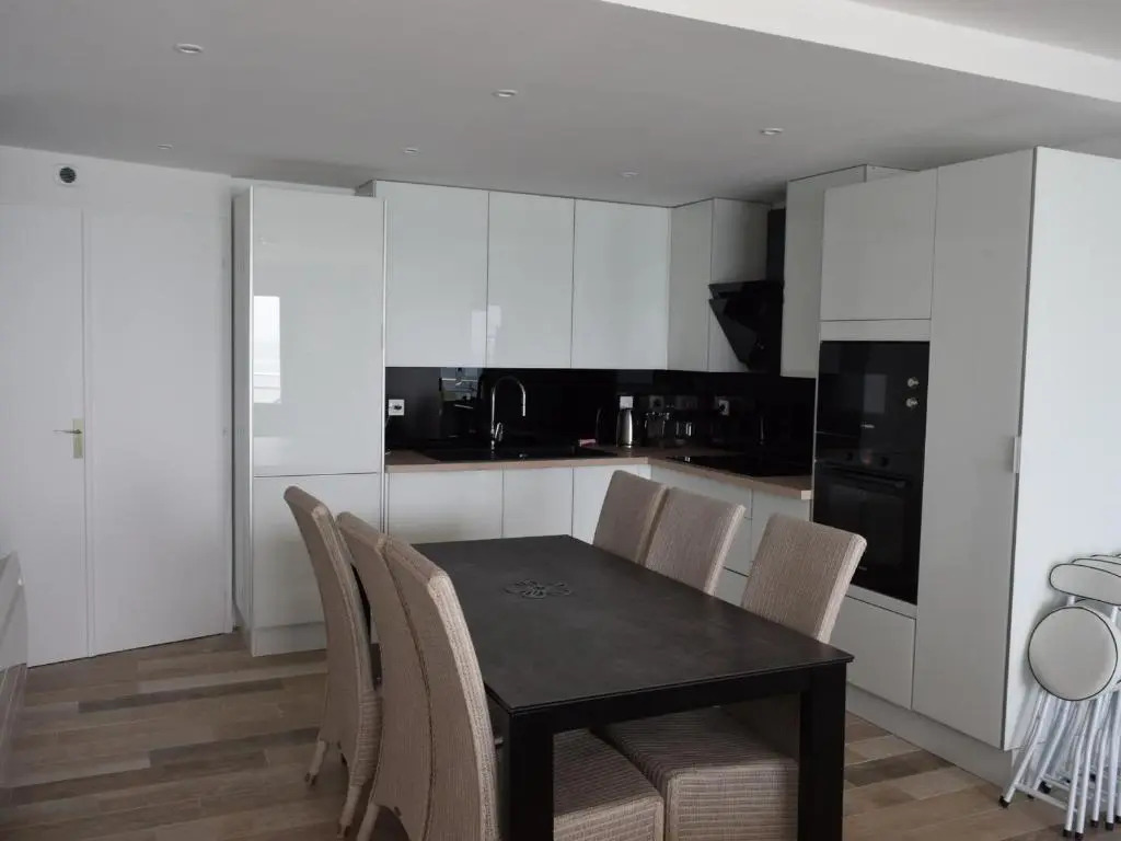Appartement Les Sables-d'Olonne, 3 pièces, 6 personnes - FR-1-197-423