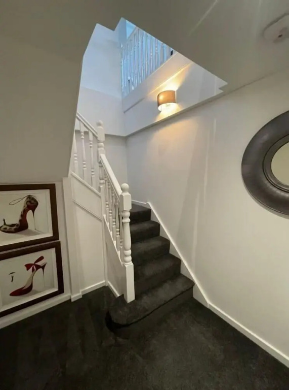 Masshouse Penthouse by JLJ Apartments