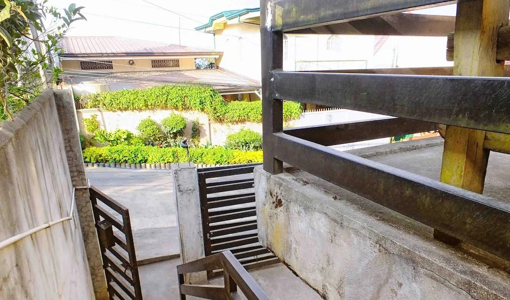 Baguio Traveller's House