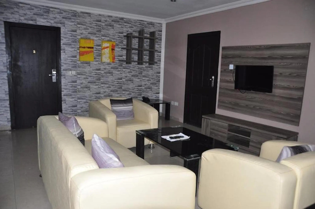 Beni Apartment And Suites