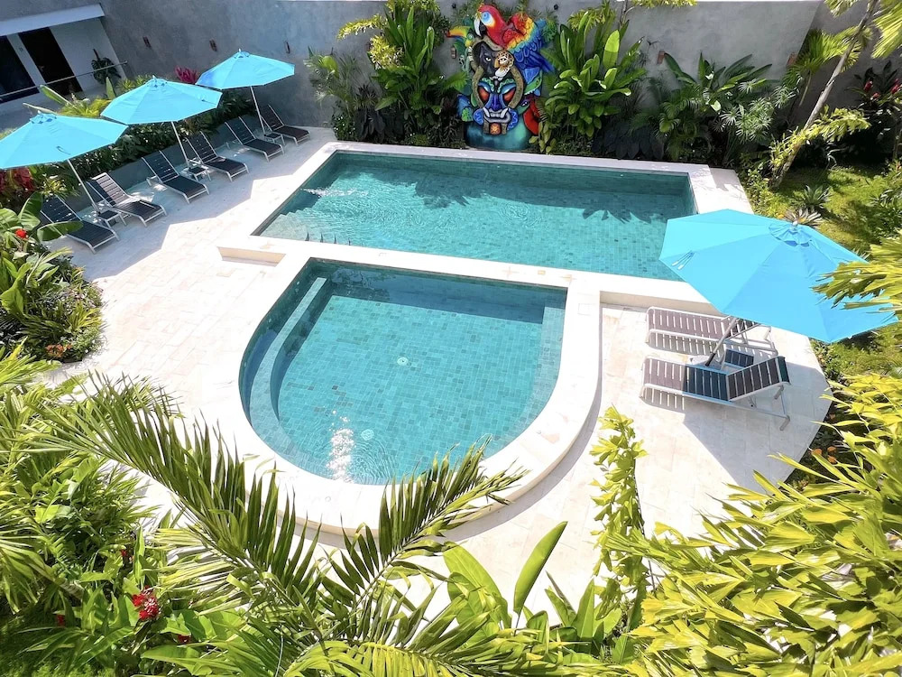 Hotel Naoz
